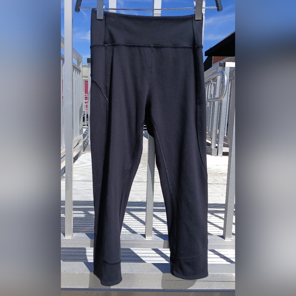 Lululemon Invigorate High-Rise Crop Pants Heathered Black Size 0 - Picture 5 of 10